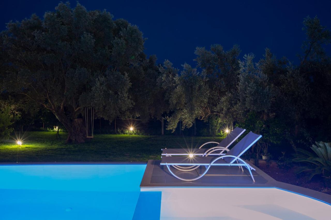 Averto Villas With Private Pool Nydri  Zewnętrze zdjęcie